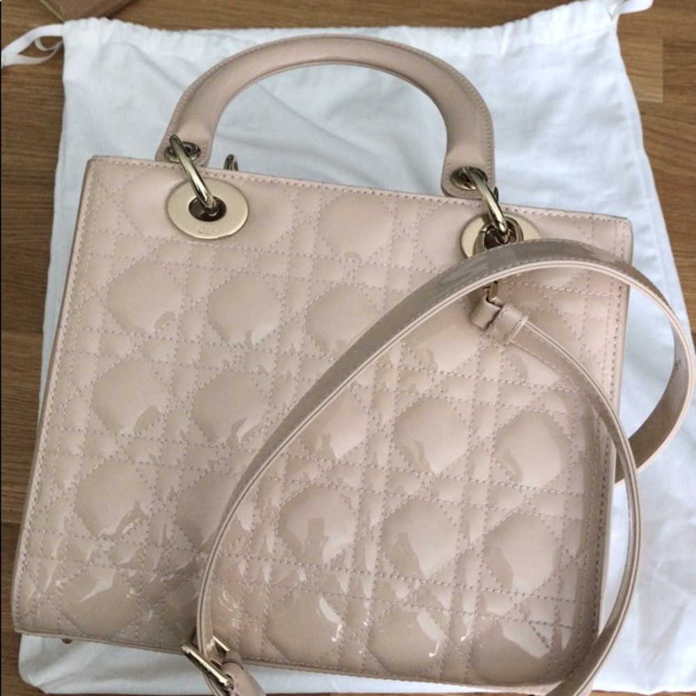 AUTHENTIC DIOR Lady Dior Cannage Hand Bag - Medium